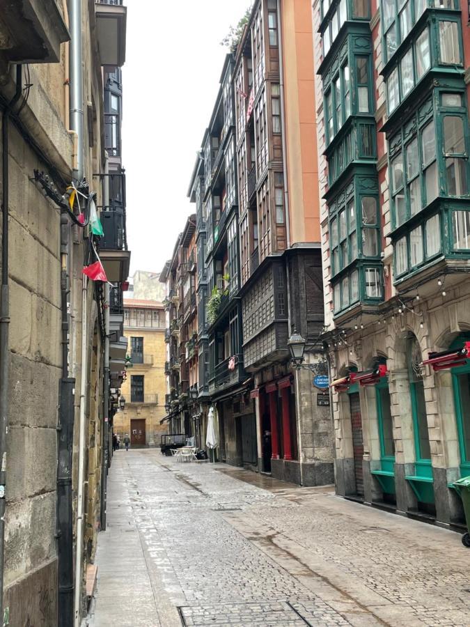 Old Town Palace Bilbao Exteriör bild